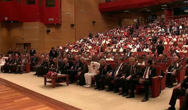 Cumhurbaşkanı Erdoğan:  ''Kuzey Irak'taki Pençe Harekat bölgesinde çok yakında kilidi kapatıyoruz''