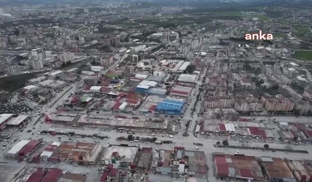 Depremde eşini ve oğlunu kaybeden yurttaş, dönemin Hatay Valisi Rahmi Doğan hakkında suç duyurusunda bulundu