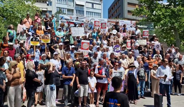 Hayvan hakları savunucuları Eskişehir'den seslendi: “Sokakta yaşayan dostlarımızı öldürmenize izin vermeyeceğiz”