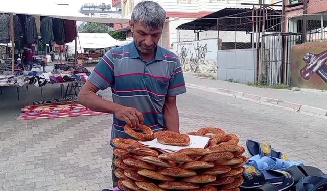 Maaşı yetmeyen engelli vatandaşlar:  "Sosyal hizmetler bakanı diyor ki 'en az 2-3 ülke gezin' ben evime gidemiyorum, bırak gezmeyi''