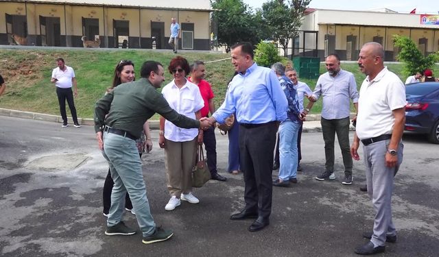 Mersin Yenişehir Belediye Başkanı Özyiğit, Hayvan Hakları Tutum Belgesi’ni imzaladı