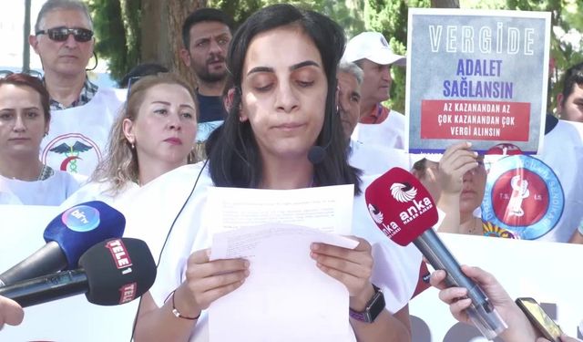 Sağlık çalışanlarından ‘vergi paketi’ protestosu: Yoksuldan alıp zengine veren bu vergi düzeninin değişmesini istiyoruz