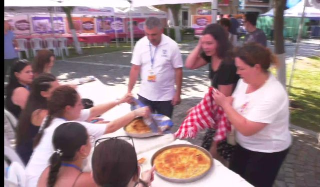 Silivri'de "Börek Festivali" renkli görüntülere sahne oldu