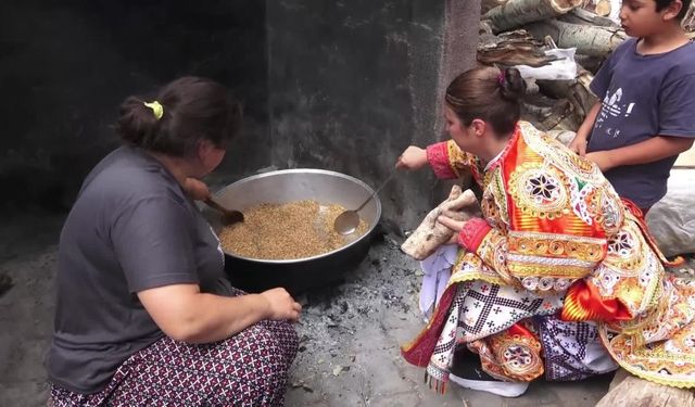 Yozgat’ta Anıt Ağaç gölgesinde Türkmen kültürü tanıtıldı