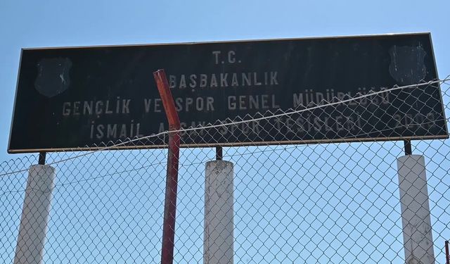 Yozgat'ta belediye olmaktan çıkarılan beldelerdeki futbol sahaları harman yeri oldu