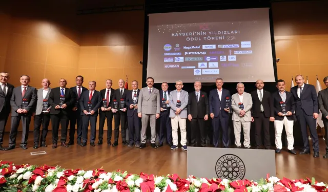 Kayseri Oda Borsa Ortak Meclis Toplantısı ve Kayseri’nin Yıldızları Ödül Töreni KTO’da yapıldı