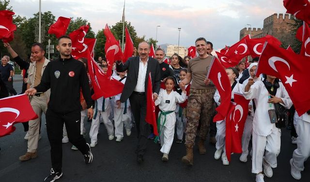 KTO, KAYSO ve KTB, 15 Temmuz Milletin Zaferi’nde meydanda nöbetteydi