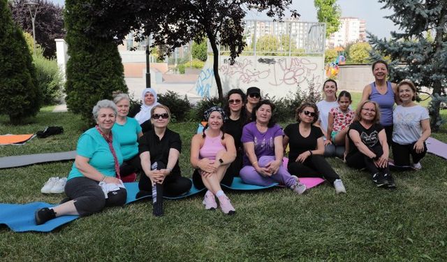 Odunpazarı’nda parklarda spora büyük ilgi