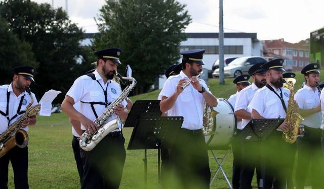 Sakarya Kent Orkestrası Yenkent'i neşelendirdi