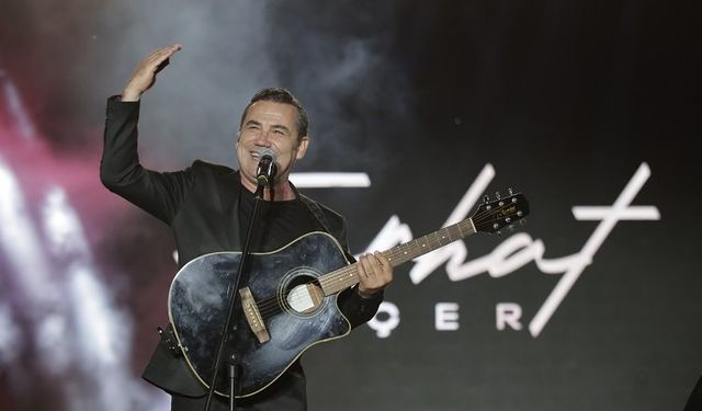 Van Kültür Yolu Festivali’ne Ferhat Göçer ile kapanış