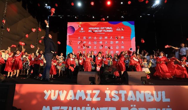 Yuvamız İstanbul'da mezuniyet coşkusu