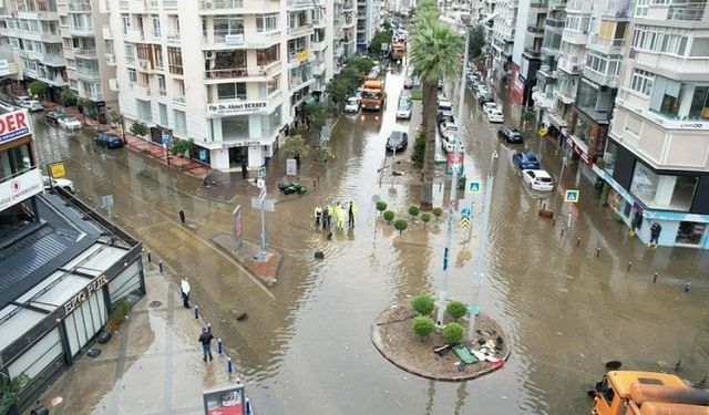 İzmir'in 5 İlçesi İçin Kritik Deprem Uyarısı!