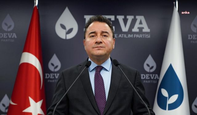 Babacan TBMM'deki saldırıyı kınadı: ''AK Parti grubunun şiddetten sorumlu vekiline AK Parti içinden de gereken cevabın verileceğini temenni ediyorum''