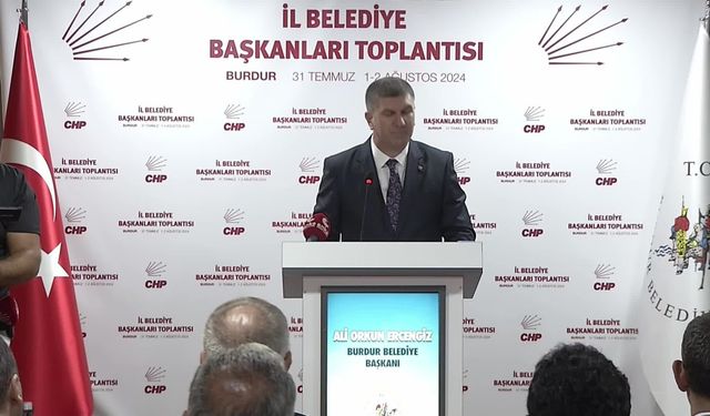 CHP İl Belediye Başkanları Toplantısı... Genel Başkan Yardımcısı Zeybek: "Düzenli olarak her ay Türkiye'deki bir il belediyesinde ülkenin önemli sorunlarını gündeme getireceğiz"