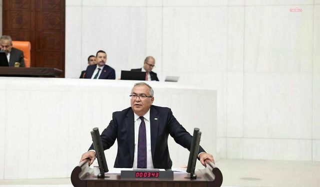 CHP’li Bülbül’den şiddet övgüsü yapan dekana tepki: “İstifa edin, o koltuğu derhal boşaltın”