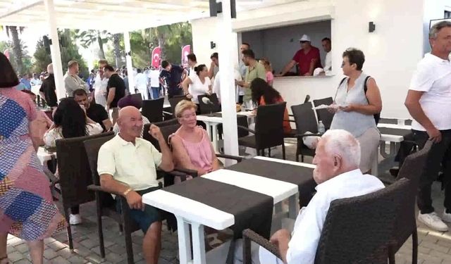 Manavgat Çolaklı 2 Halk Plajı açıldı