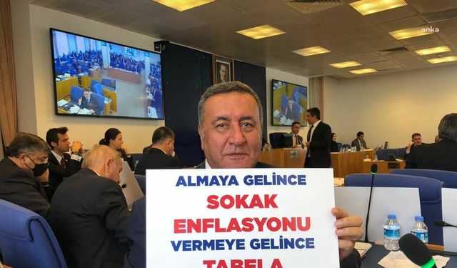 Ömer Fethi Gürer: “Bireysel kredi kart borçları 3,34 trilyon liraya yükseldi"