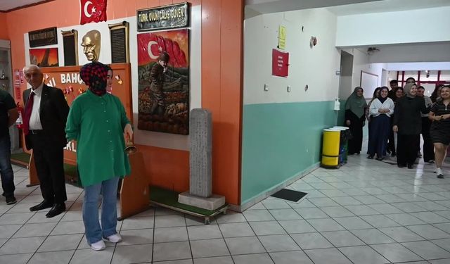 Yozgat’ta yaşlıların hayalini kurdukları meslekler, temsili olarak gerçeğe dönüştürüldü