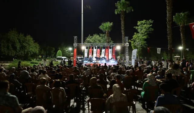 Denizli’nin akşamları yaz konserleri ile şenleniyor