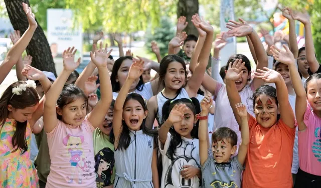 Kayseri Talas'ın oyun ve okuma parkları