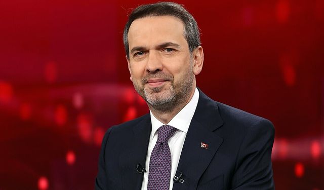  Bayraktar’dan elektrik ve doğal gaz faturası açıklaması: “Fiyatları gelir grubu yüksek, gerçek maliyete katlanabilecek tüketicilere maliyet esaslı yansıtmak daha doğru''