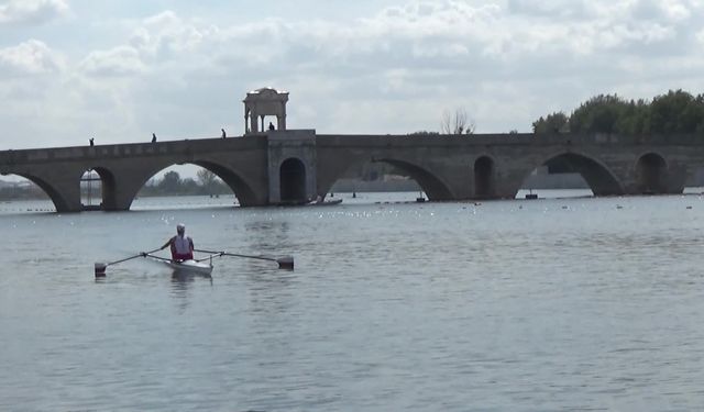 Edirne’de Avrupa Kürek Şampiyonası başladı