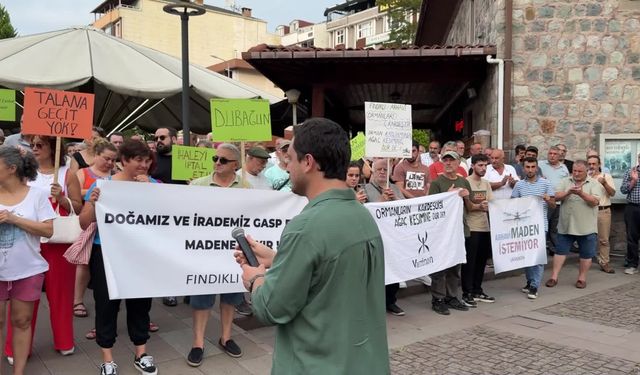 Rize’nin Fındıklı ilçesinde orman arazilerinin ihaleye açılmasına protesto