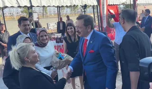 TOBB Başkanı Hisarcıklıoğlu: "Formül basit; huzur olmadan ticaret olmaz, ticaret olmadan da zenginlik olmaz"