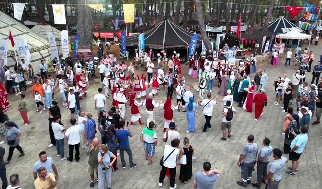 Uluslararası Antalya Yörük Türkmen Festivali açılış töreniyle başladı 