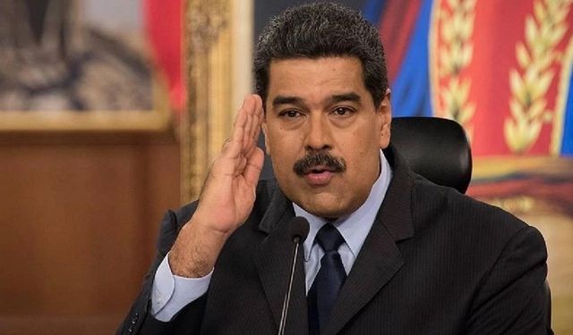 Maduro, Noel'in Tarihini Değiştiriyor!