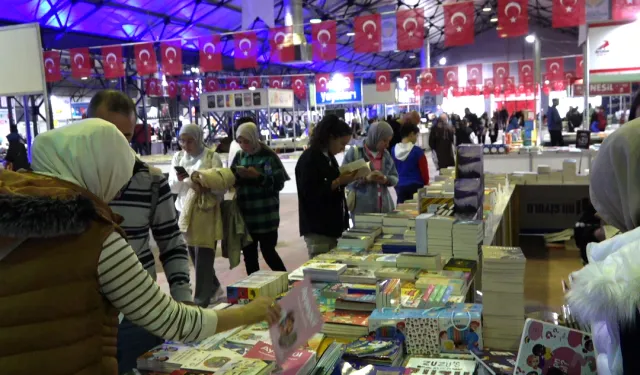 Malatya'da Anadolu Kitap ve Kültür Fuarı'na yoğun ilgi