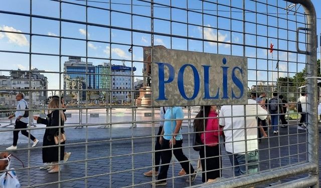 İstanbul Valiliği Taksim'i Kapattı!