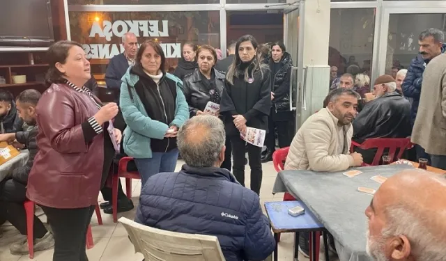 Diyarbakır kahvehanelerinde kadına şiddete karşı broşür