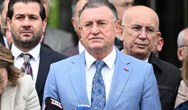 CHP'de Lütfü Savaş Disipline Sevk Edildi!