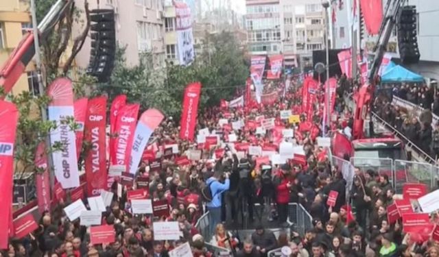 Beşiktaş'ta Rıza Akpolat’a Gözaltı Protestosu!