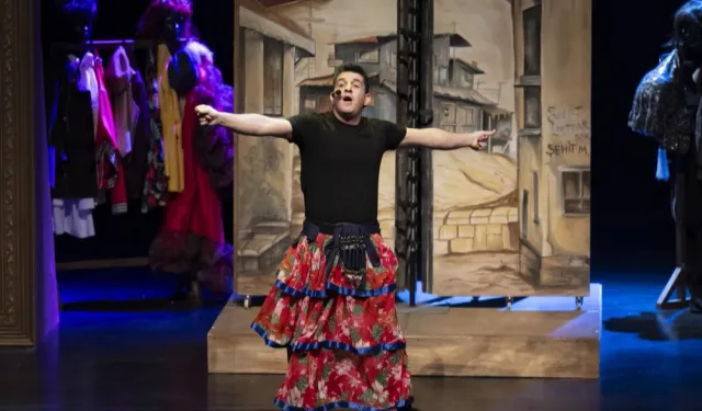 ‘Eyvah Nadir’ Mersinli seyircisiyle yeniden buluştu