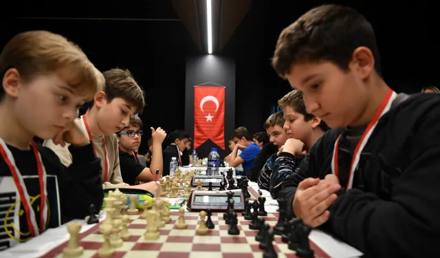 İstanbul Beylikdüzü’nde 29 Ekim’e özel satranç turnuvası