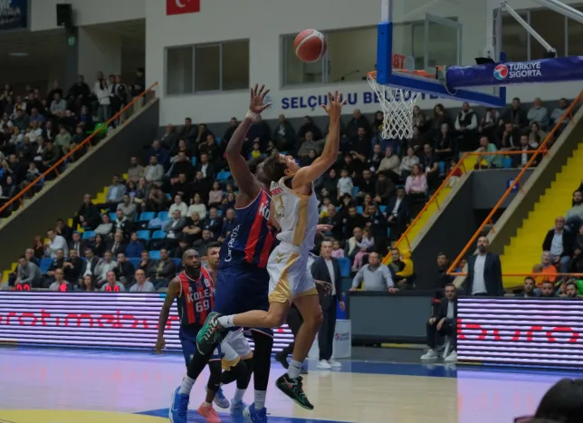 Konya potada yenilmezlik serisini 5'e çıkardı
