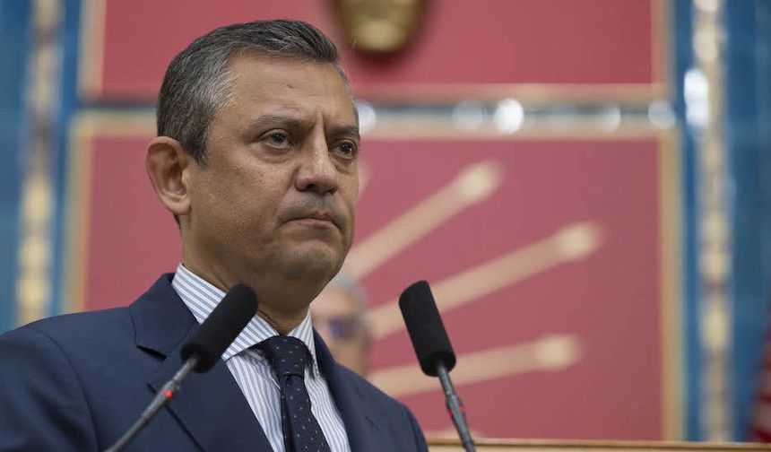 Özgür Özel, 'İBB'ye kayyum' sorusuna yanıt verdi: 'Kalkışanı perişan ederiz'