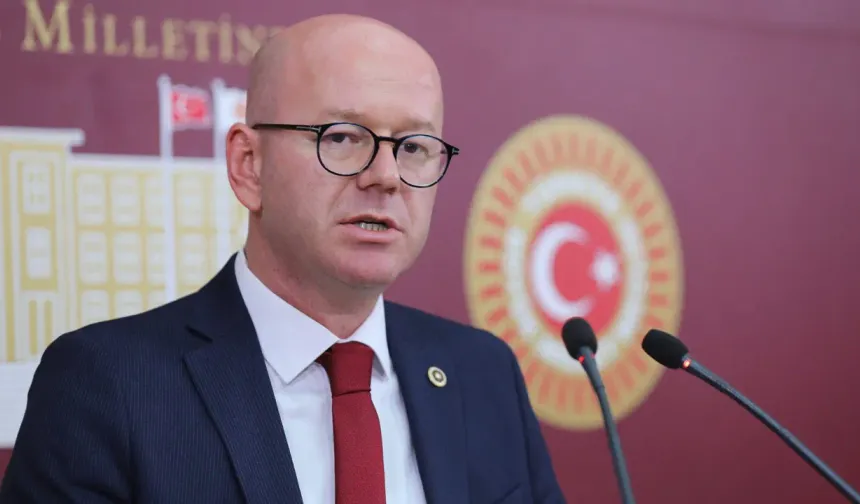 CHP'li Serkan Sarı: Elektrik dağıtım şirketleri faturalardan yüzde 70 kar etmesine rağmen yatırım yapmıyor!