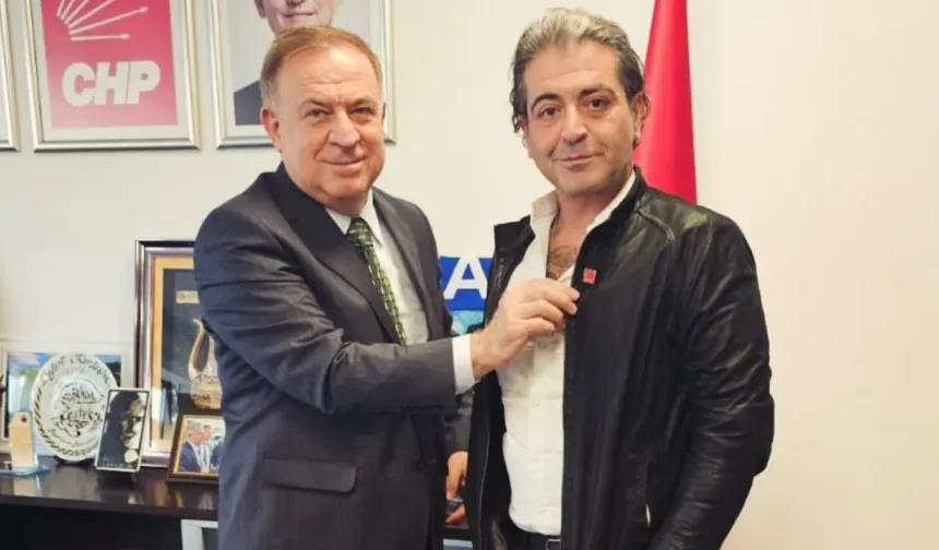 Ünlü şef Hazer Amani CHP'ye katıldı!
