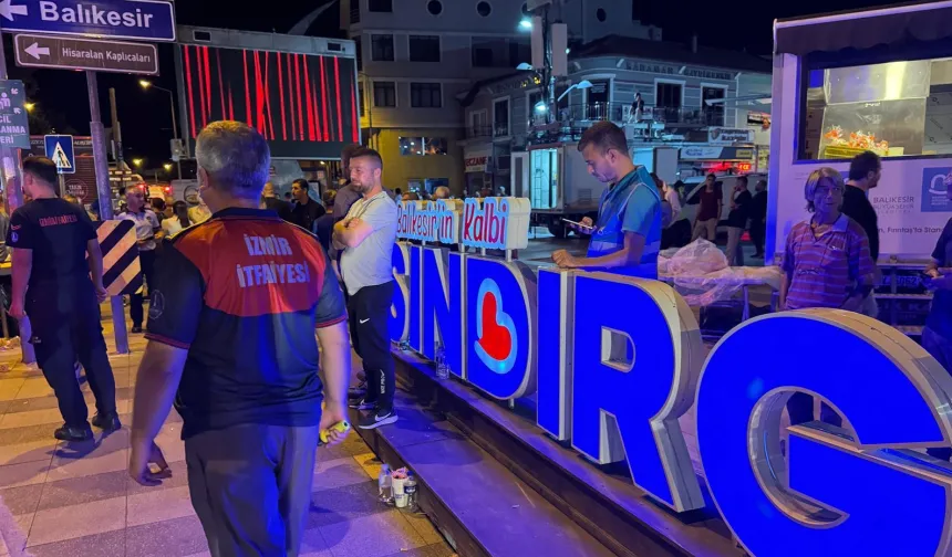 İzmir İtfaiyesi Balıkesir görevinde