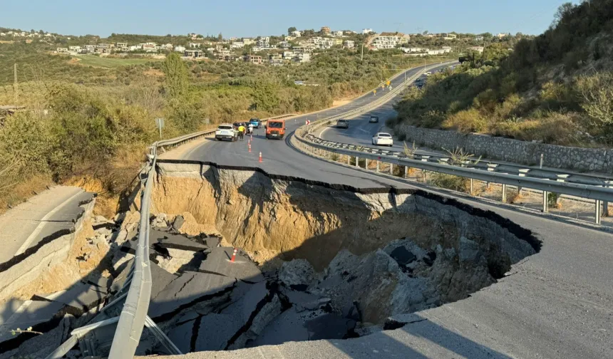 Kuşadası’nda çöken yol ile ilgili kritik sorular