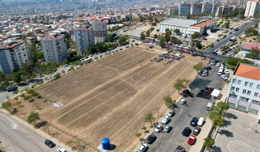 İzmir Bornova’da kadın eliyle üretim büyüyor