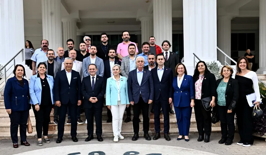 Başkan Uysal: Muratpaşa, bir altı ok belediyesidir