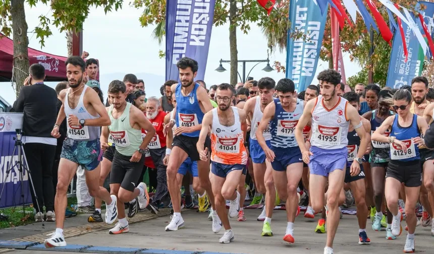 Kocaeli, Cumhuriyet'e koştu