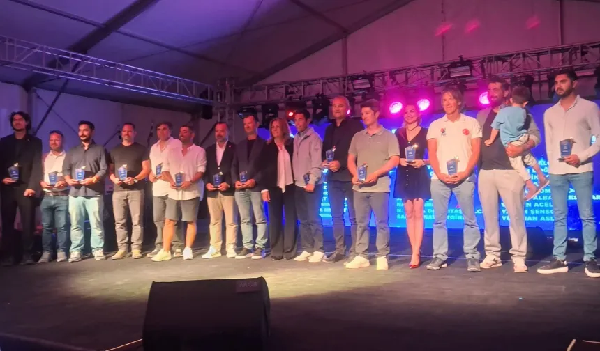 Tekirdağ yelkencileri TYF ödül töreninde parladı